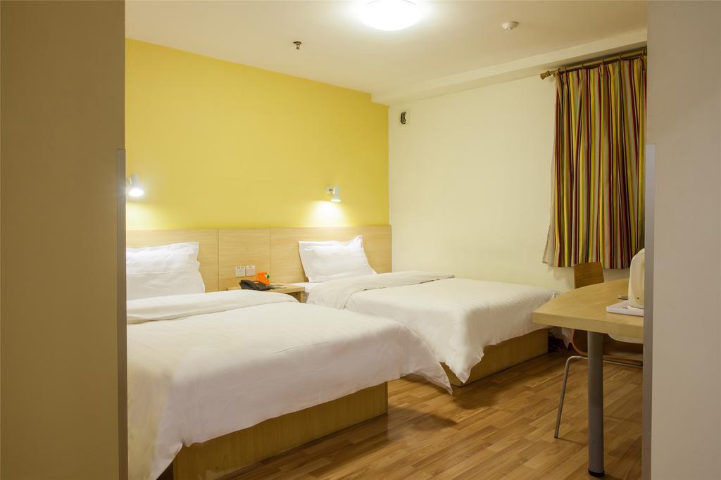7Days Inn Guilin Railway Station المظهر الخارجي الصورة